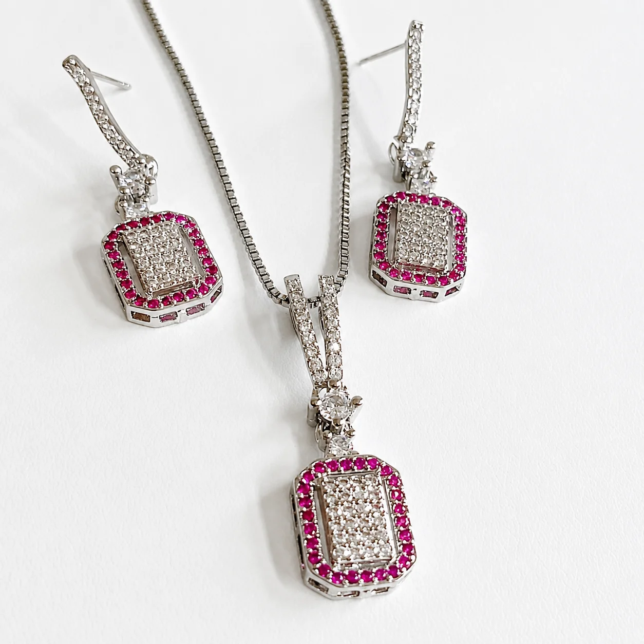 How to Choose a Jewelry Set Online in Pakistan