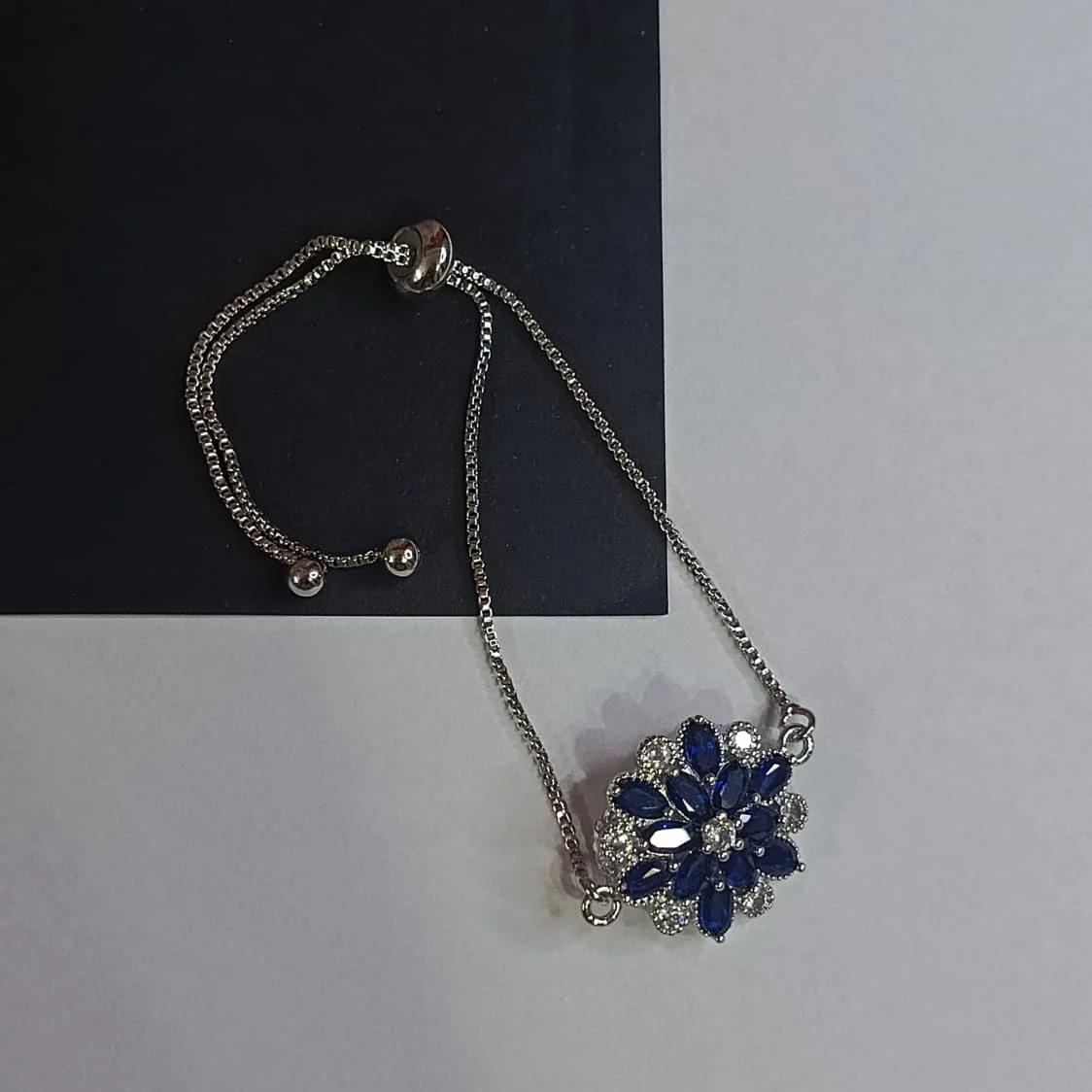 Floral bracelet - Image 1