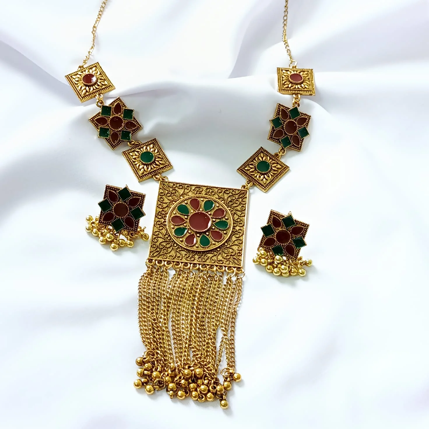 Tassel Charm Set product photo