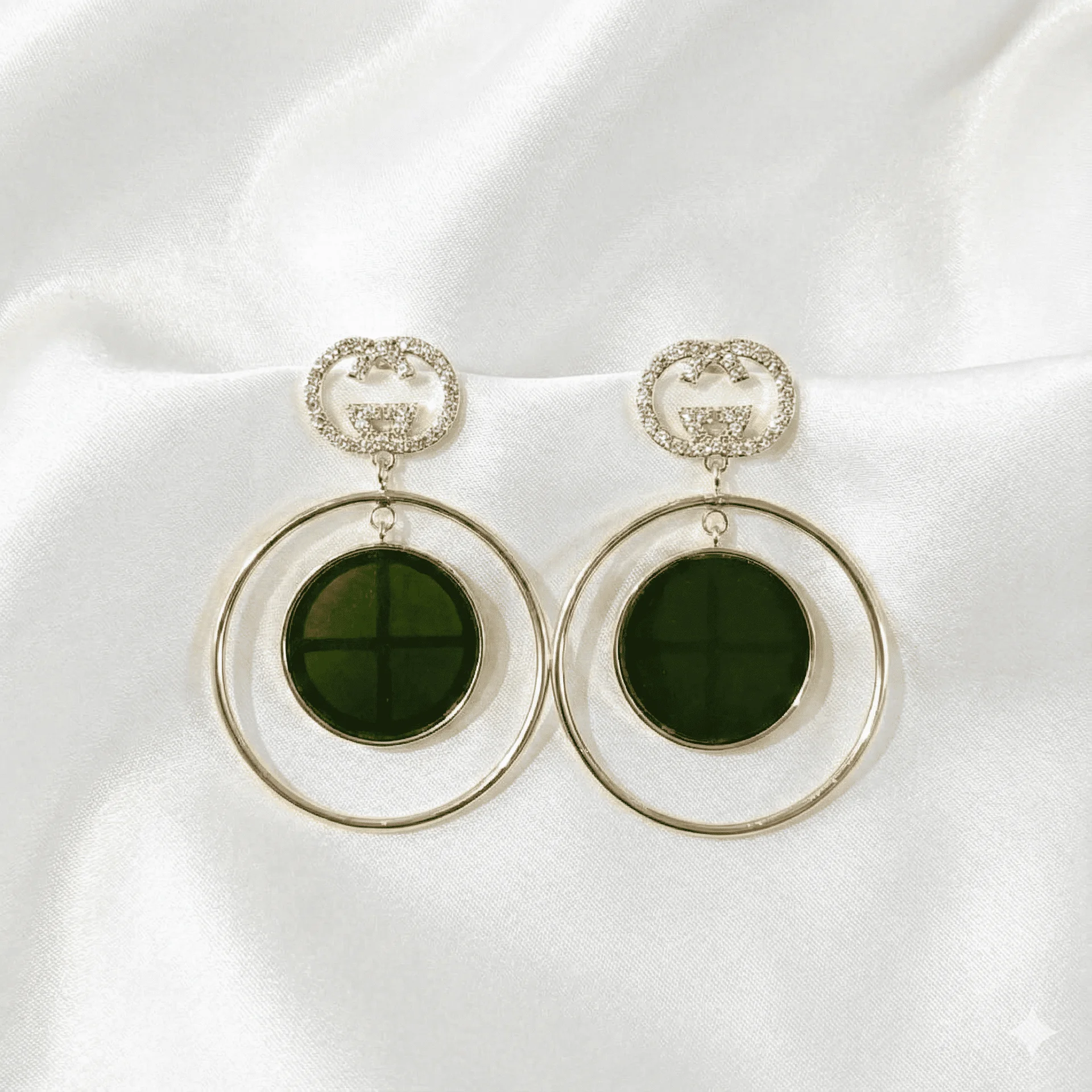 Regal Crest Earring - Image 1