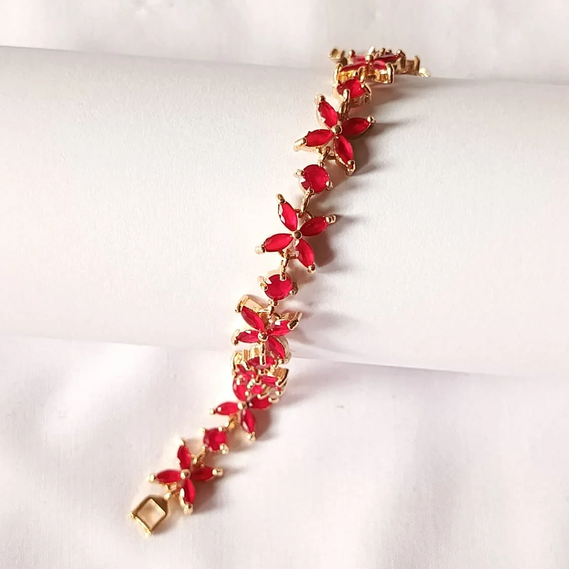 Noir Petal Bracelet, alternate product view 4