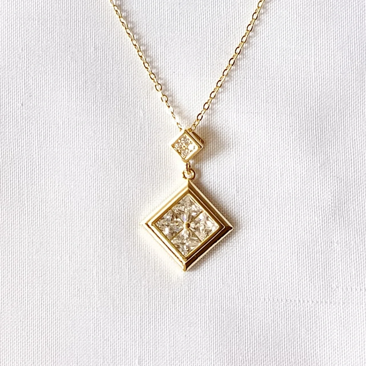 Diamond Pendant necklace, alternate product view 2