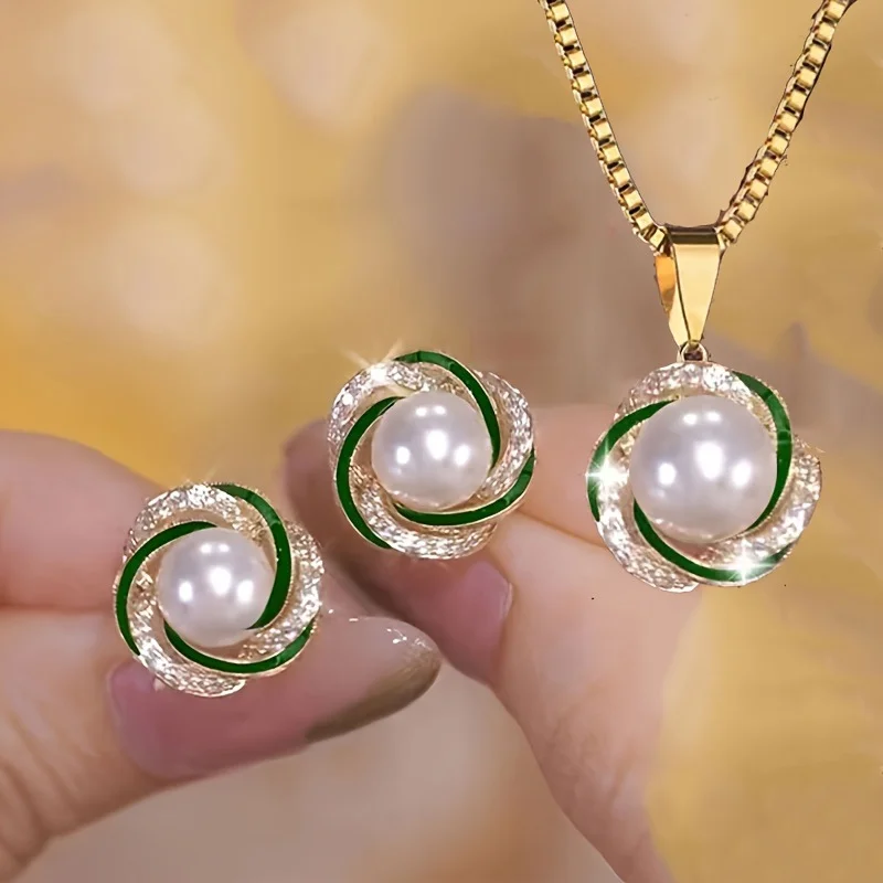 Green & White Contrast Pearl Set