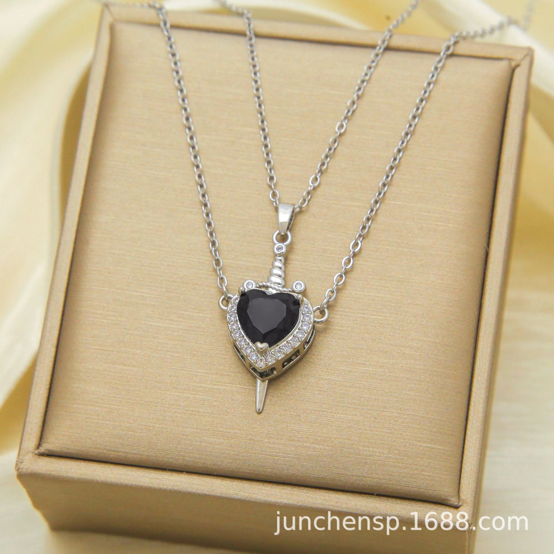 Zircon Waterproof Chain Pendant - Image 1