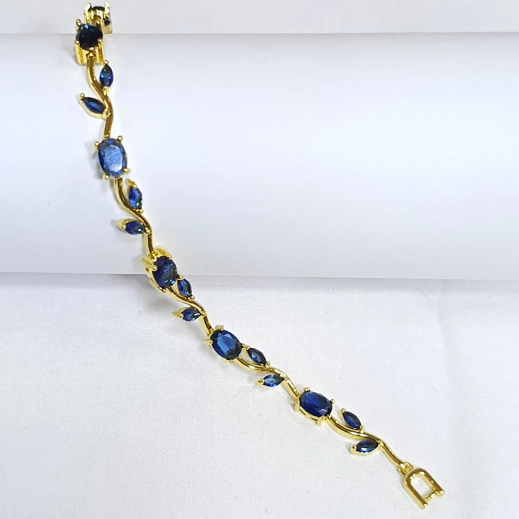 Tulip Bracelet - Image 1