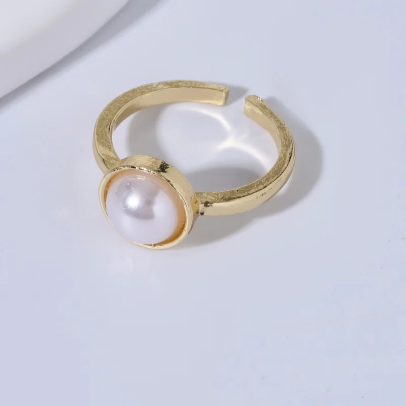Minimalist Single Pearl Ring - Image 1