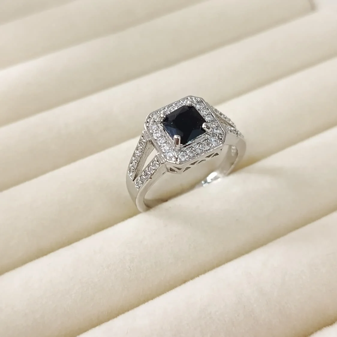 GemGrid Rings, alternate product view 2