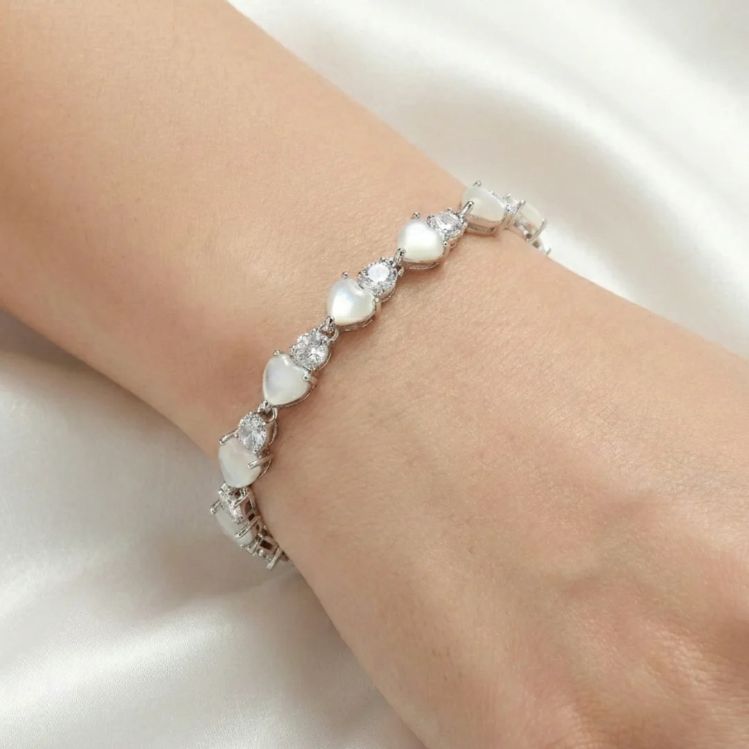 Lover’s Radiance Bracelet - Image 2