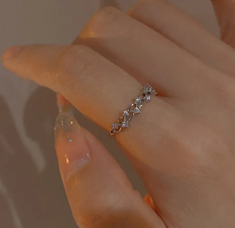 Entwined Vine Eternity Ring (Platinum)